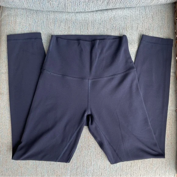 Lululemon Align Leggings - Picture 5 of 8